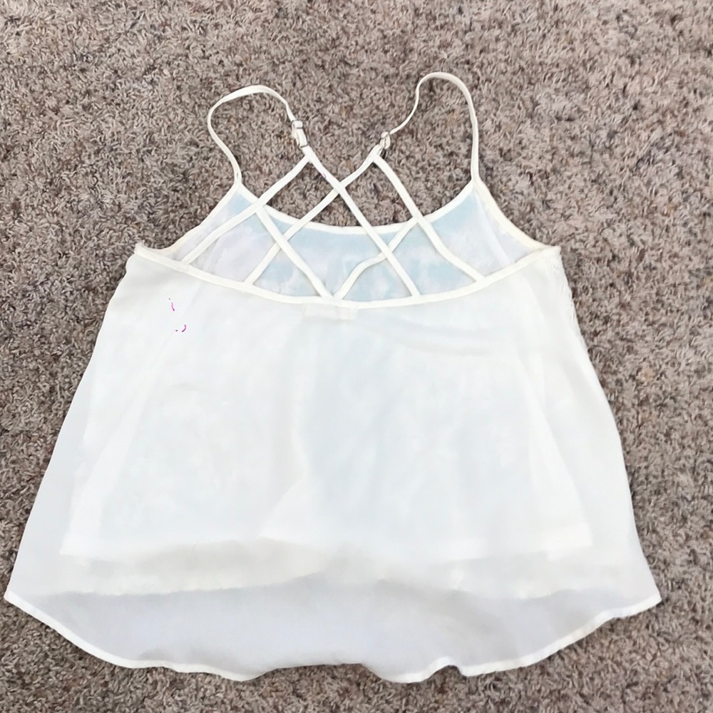 Cute blouse - Picture 2 of 2